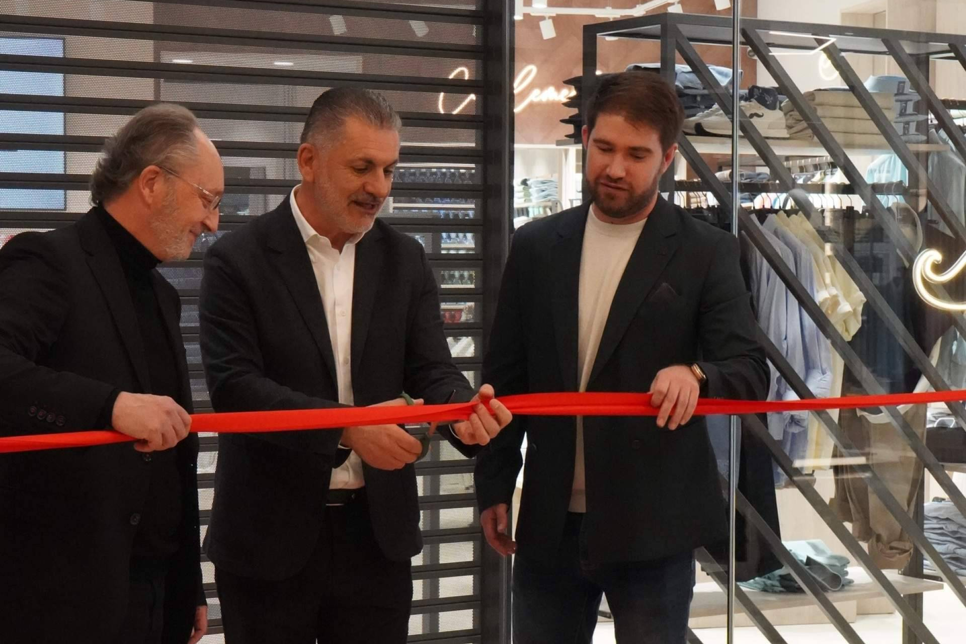 Nueva apertura en Galicia; Núñez de Arenas estrena tienda en Gran Vía