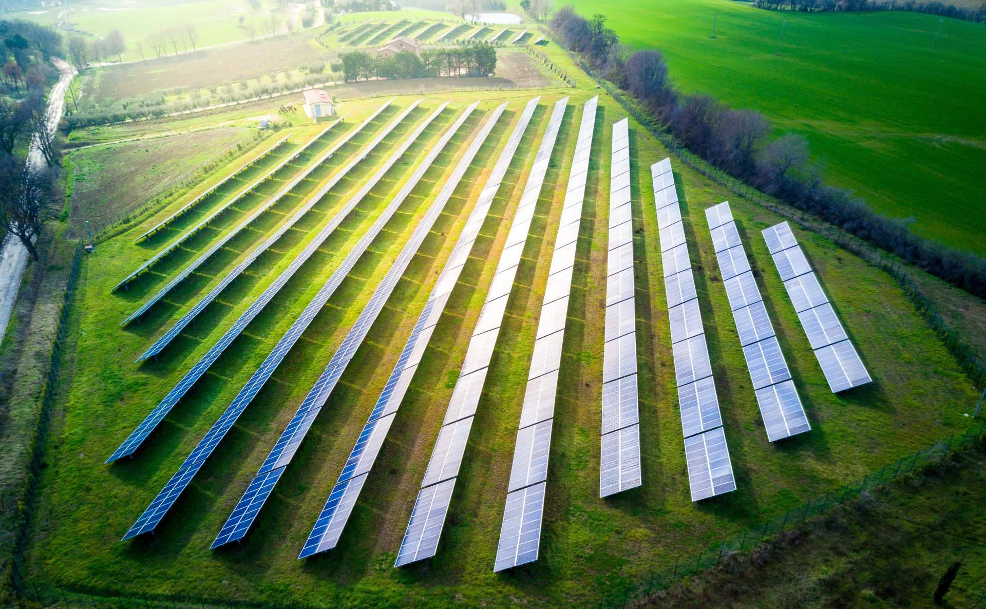AleaSoft; Récords de fotovoltaica en Alemania y Francia, con precios de mercados a la baja en Europa