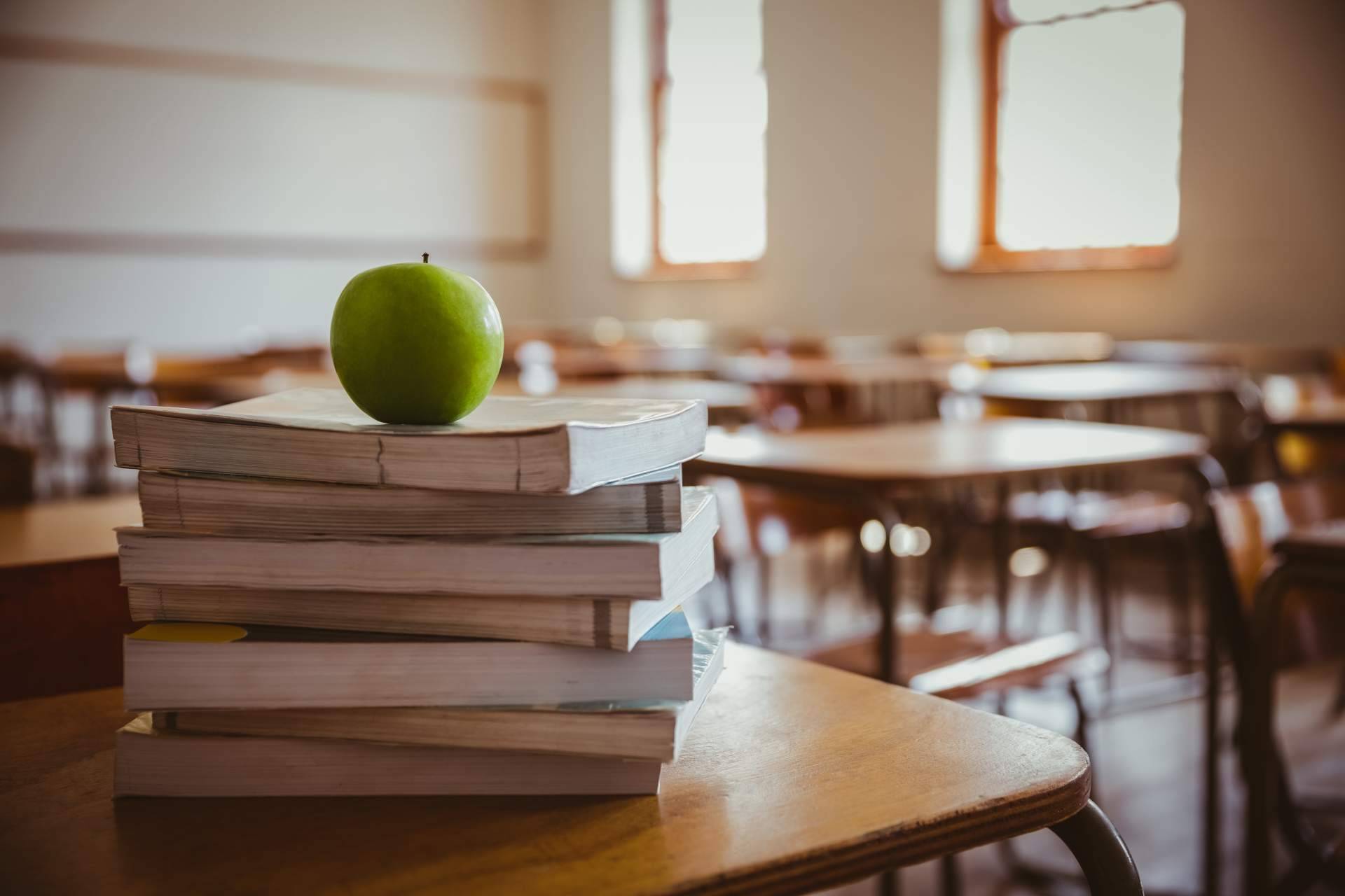 La dificultad de las PEC de la UNED dispara la demanda de asesoramiento académico en la plataforma ApruebaTodo