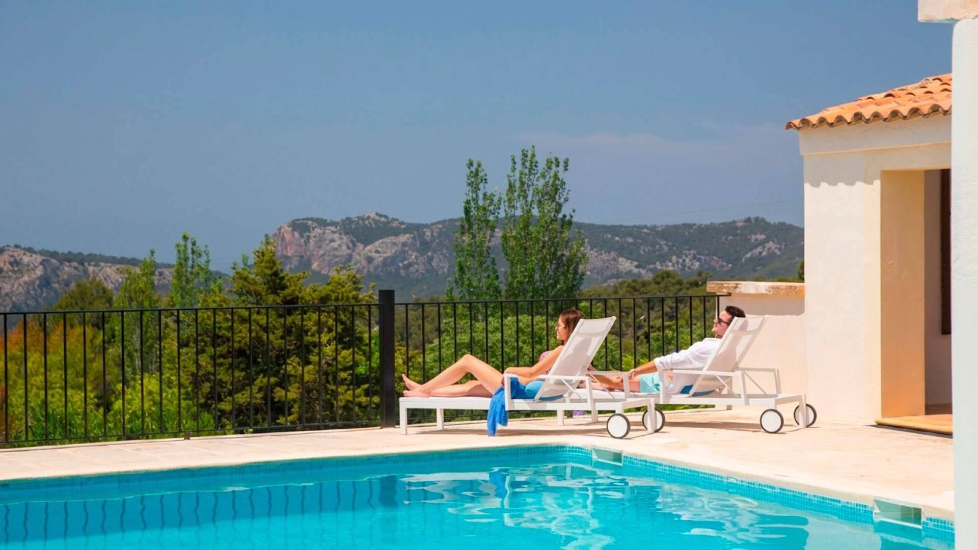 Mallorca antes del verano; villas y casas vacacionales para escapadas en junio