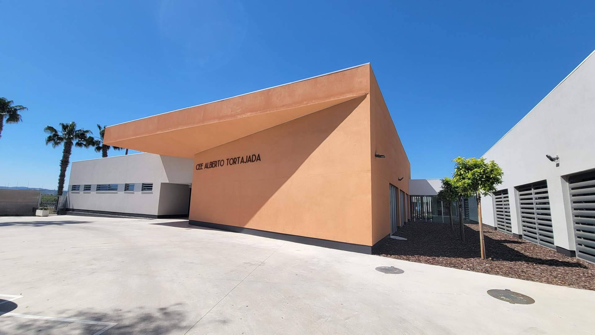El Colegio Alberto Tortaja de Algemesí recibe la certificación Passivhaus Classic