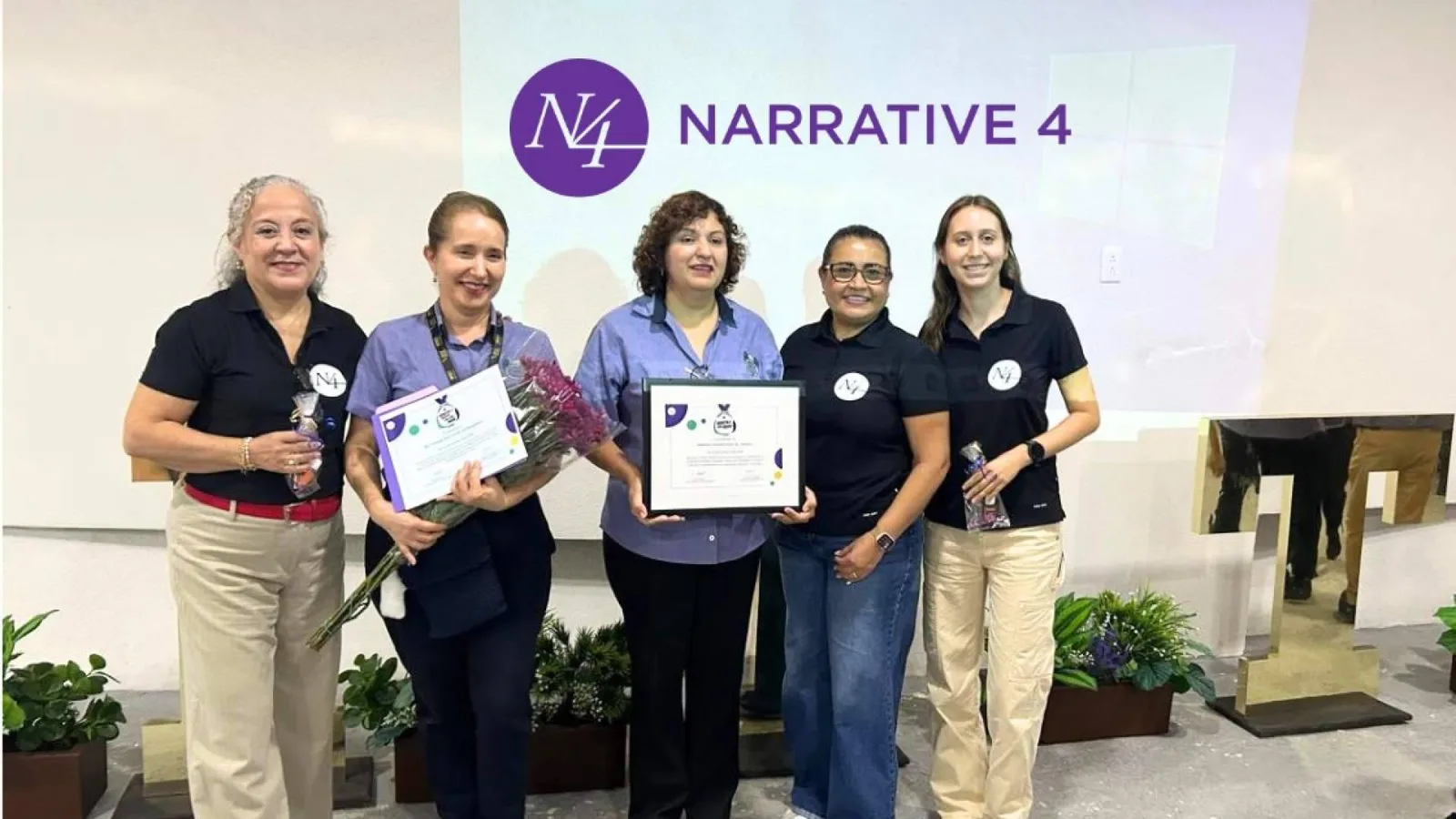 Instituto Panamericano de Tampico recibe por segundo año el Narrative4 School Award