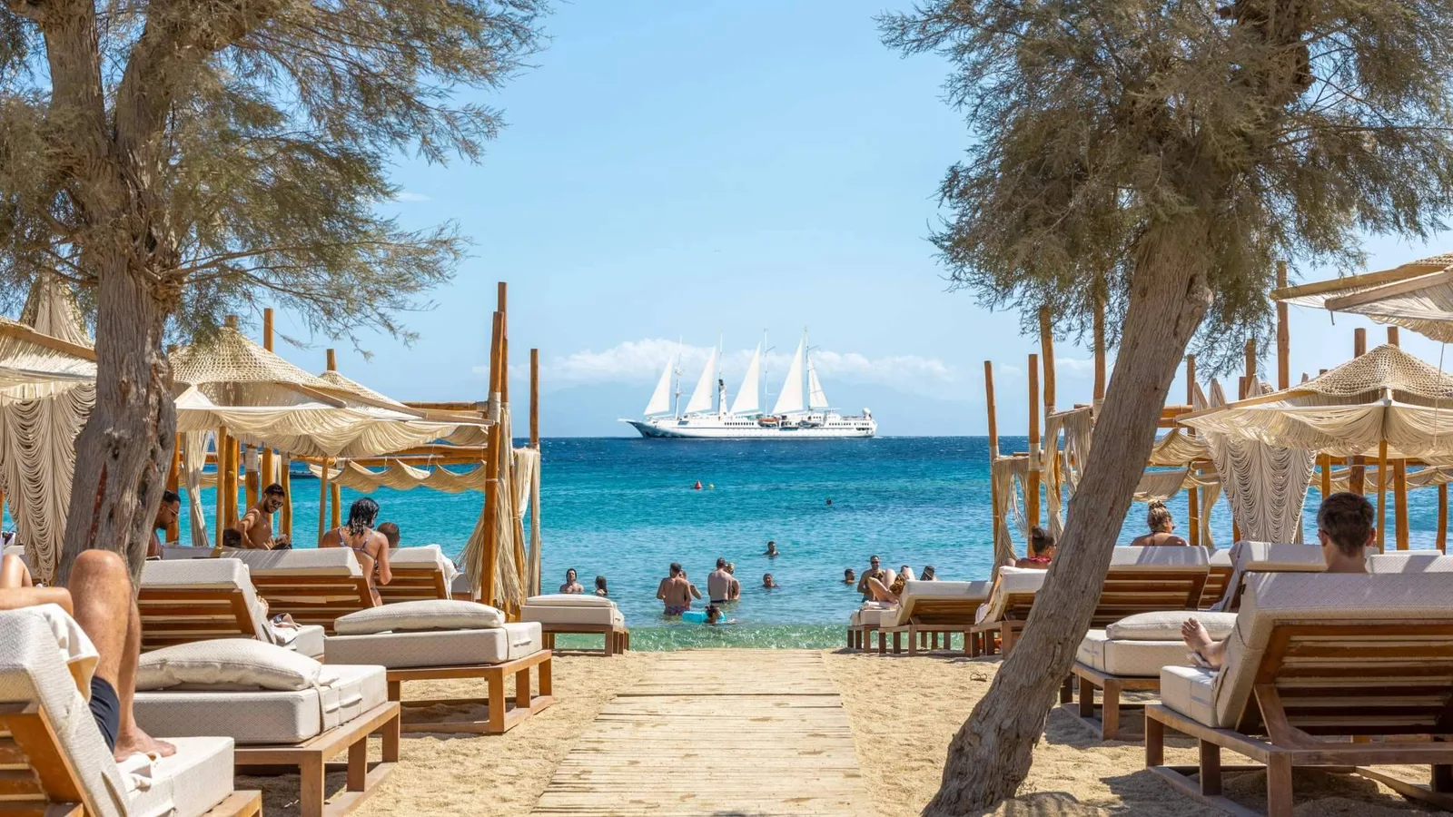 Windstar estrena yate con base en Barcelona y amplía su All Inclusive; estas son las salidas que aún se pueden reservar